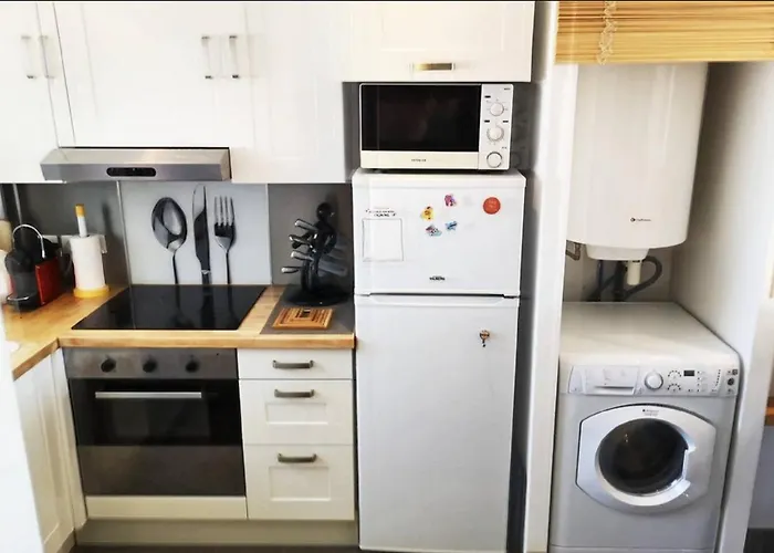 Lägenhet Le Calderini - Face Wifi Et Park Gratuit Calme - Resid Le Surcouf -top Pros Servicesconciergerie Motte *